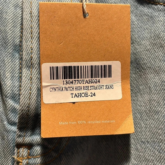 New REFORMATION Cynthia high rise patchwork jeans - Picture 3 of 9